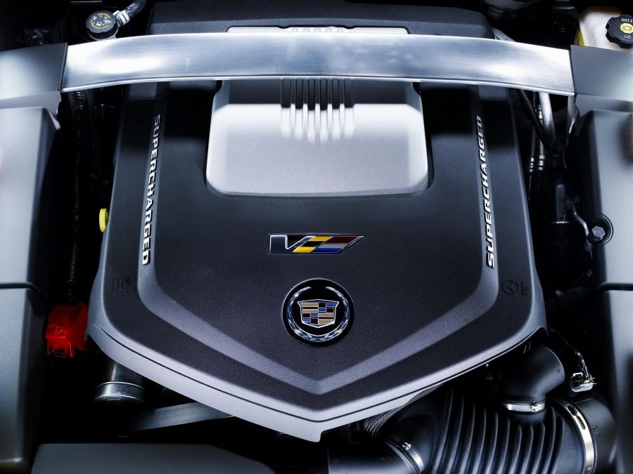  Cadillac CTS-V Coupe 2010 года  (фото 46 из 315)